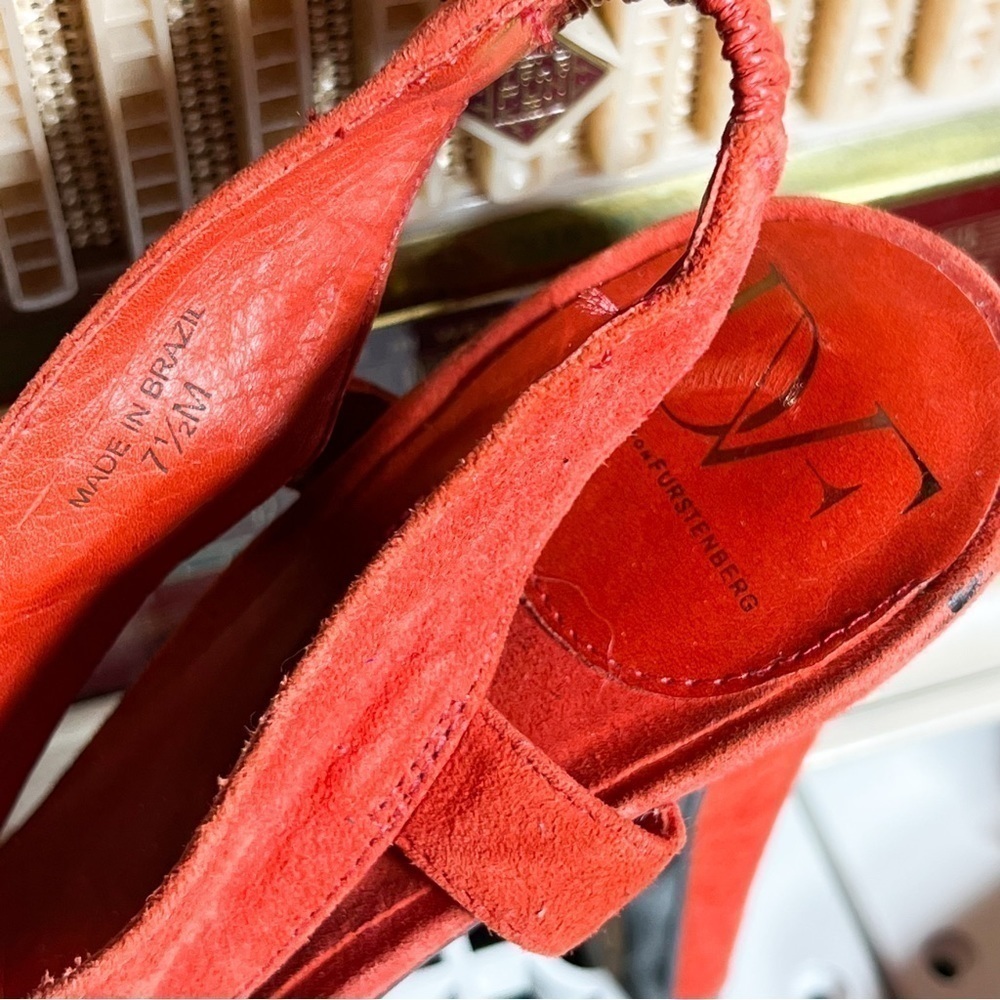 DIANE VON FURSTENBERG Suede Slingback Sandals - Picture 4 of 6